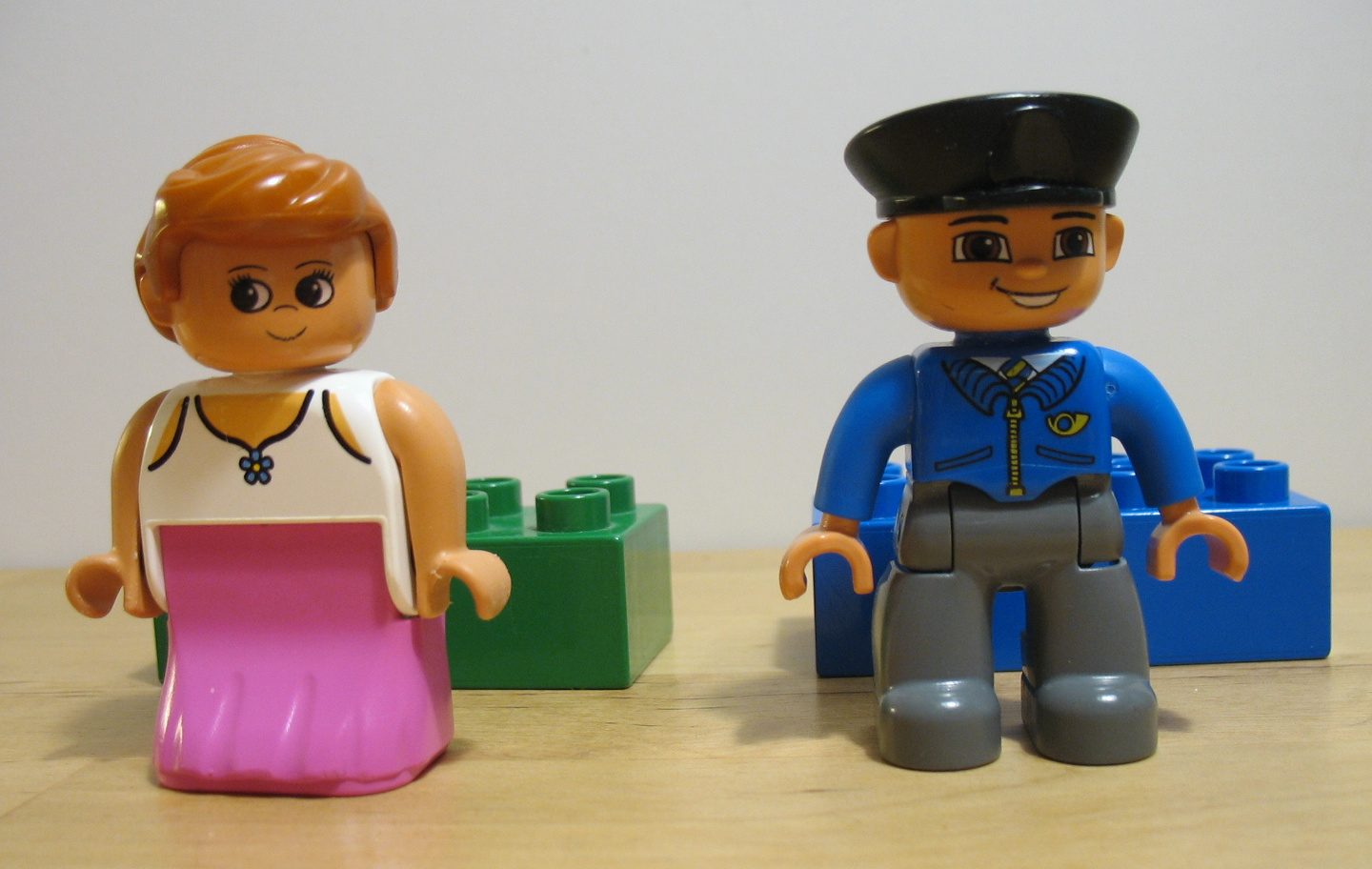 Duplo series, part 2 Puppet agents at work Puppeteers Oy